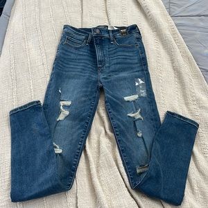 Women’s Abercrombie jeans